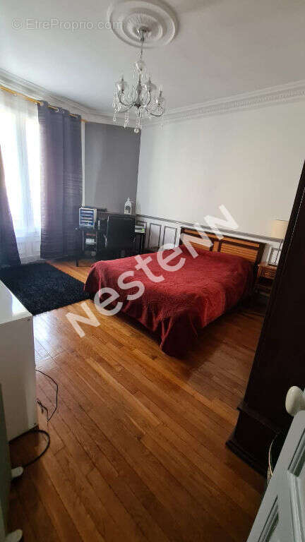 Maison à ROSNY-SOUS-BOIS