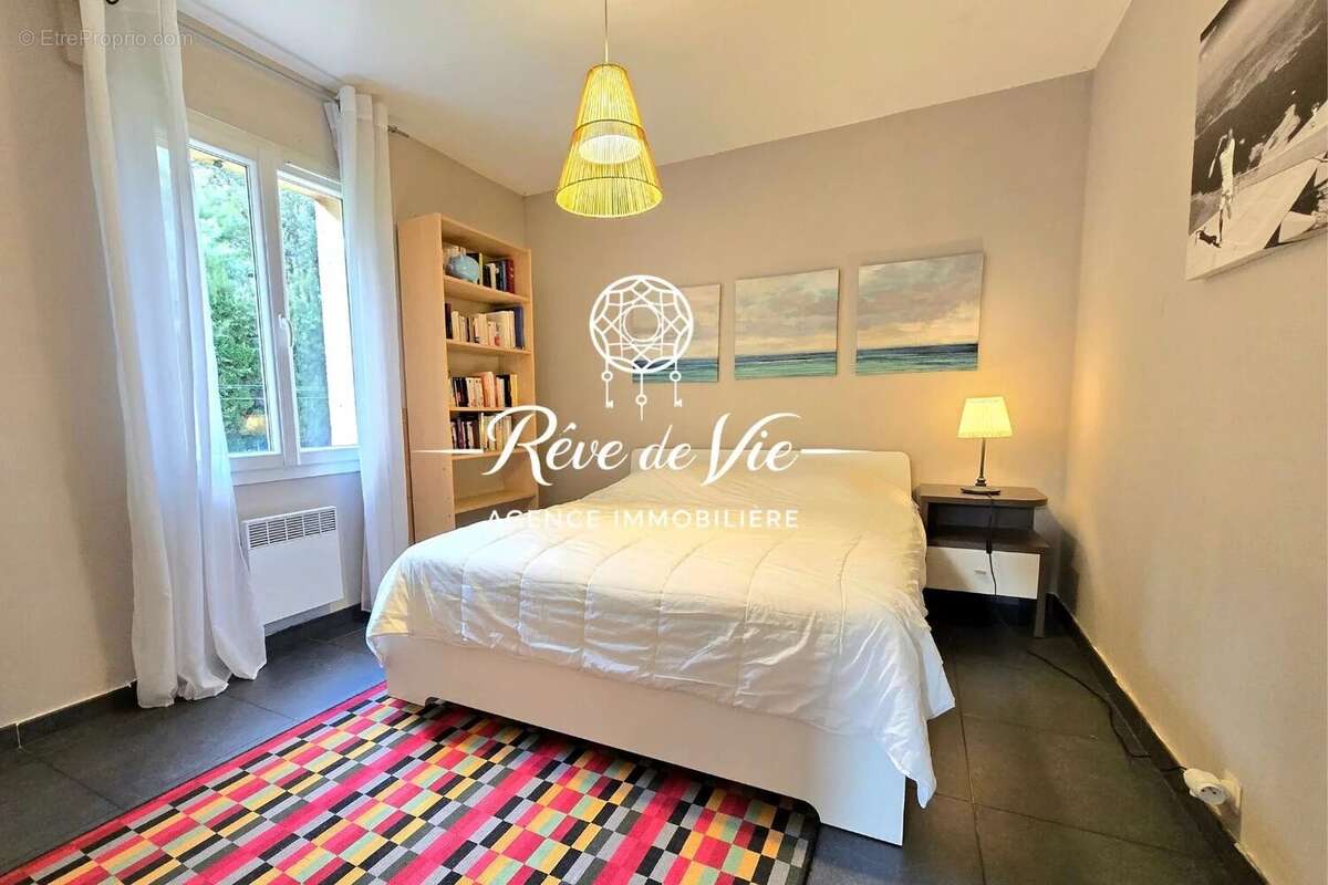 Maison 8 pièces sur 2 niveaux avec piscine - photo 8