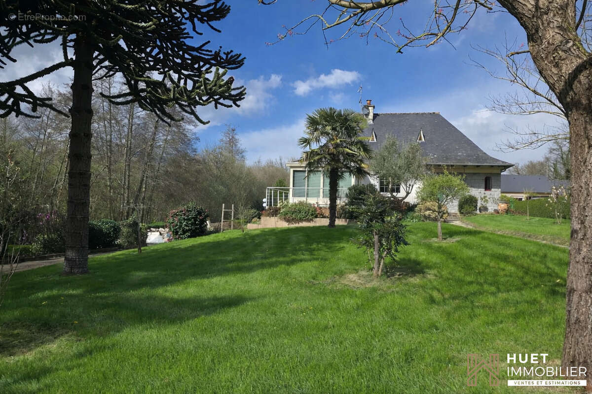 Maison à GRAND-FOUGERAY