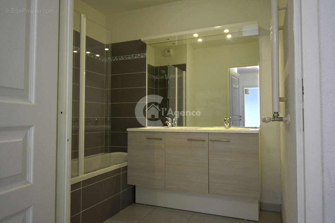 Appartement à CAGNES-SUR-MER