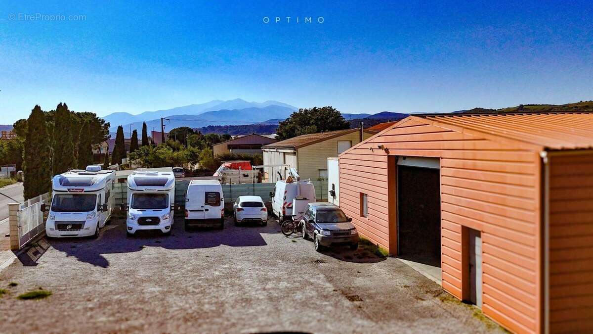 Parking à CERET