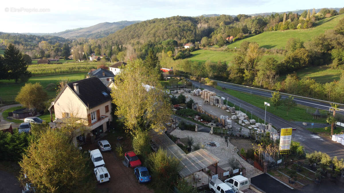 Appartement à AUZITS