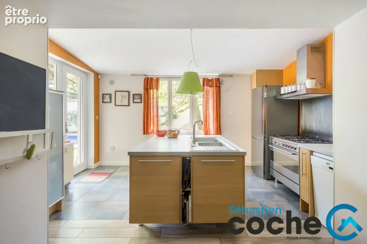 Exclusivité Lyon 3 Montchat, maison familiale face au parc Bazin - photo 10