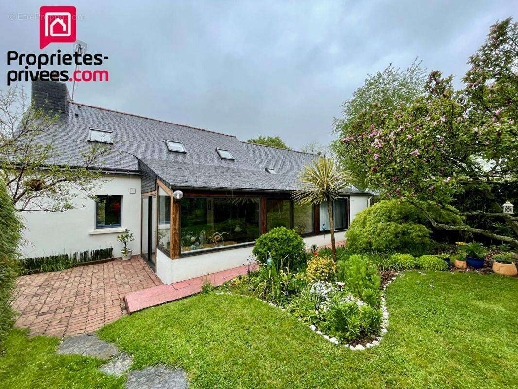 Maison à LA CHAPELLE-CARO