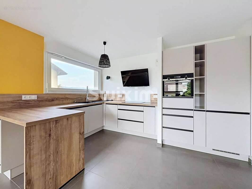 Appartement à CHENS-SUR-LEMAN