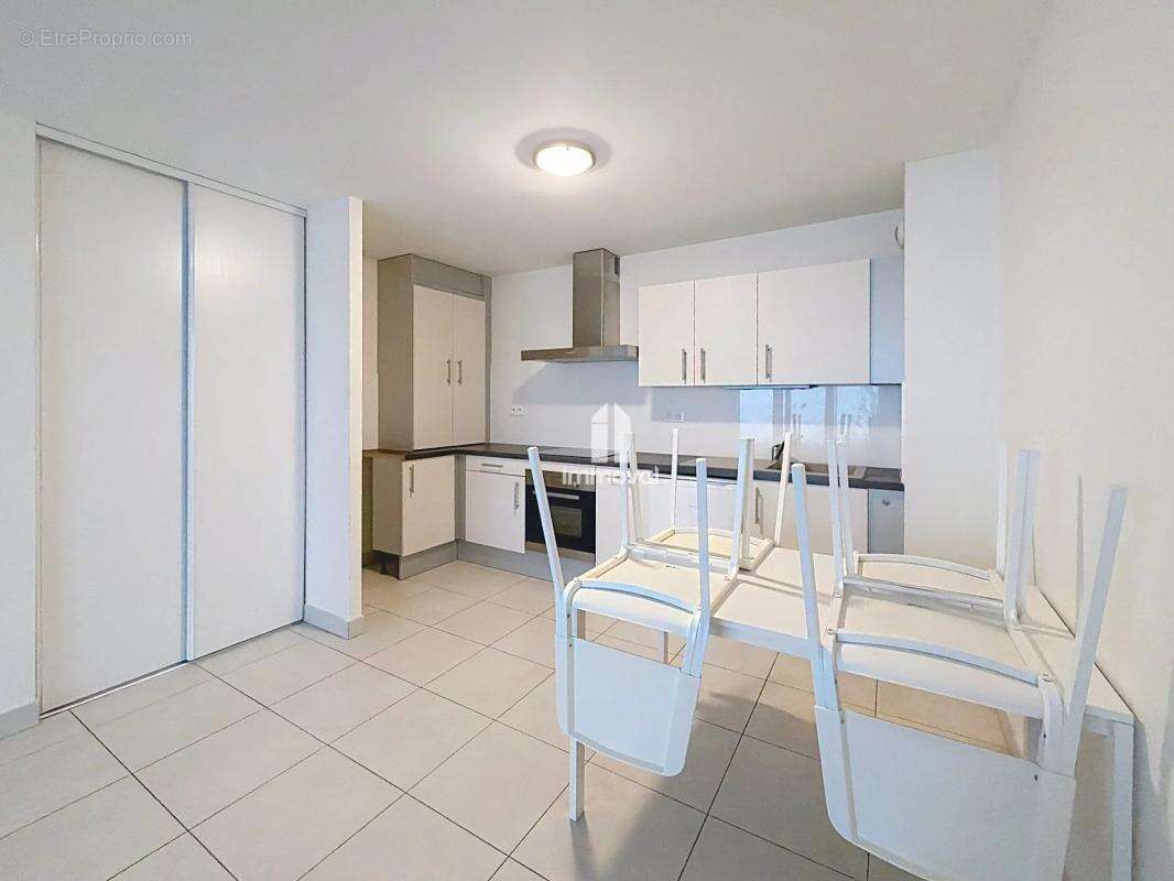 Centre ville - t2 - 43,90m² - photo 3