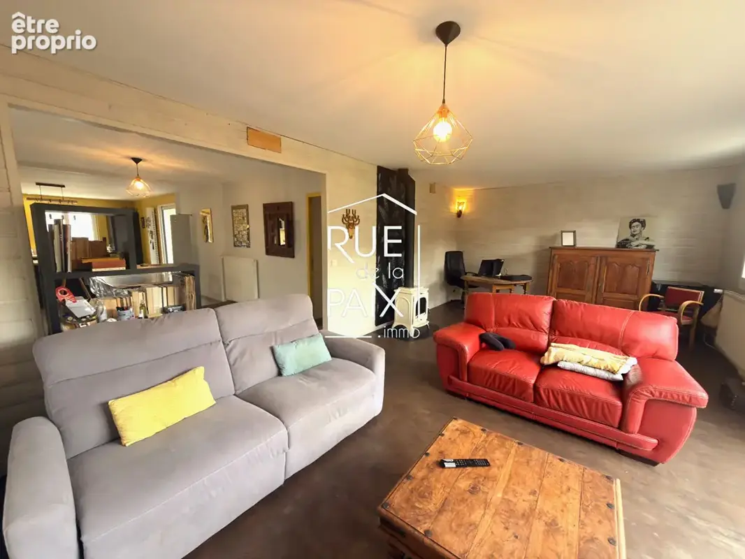 VOUILLÉ (86190), à 15 min de Poitiers ? Maison familiale de 5 pièces sur terrain clos de 974 m². - photo 5