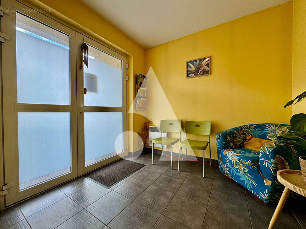 Commerce à CORBEIL-ESSONNES