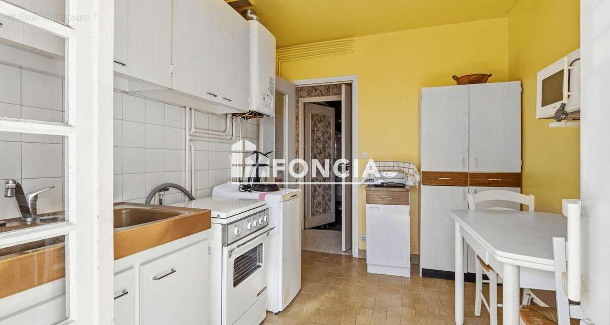 Béziers – Maison T4 traversante avec jardin arboré, au calme et proche commodités - photo 6
