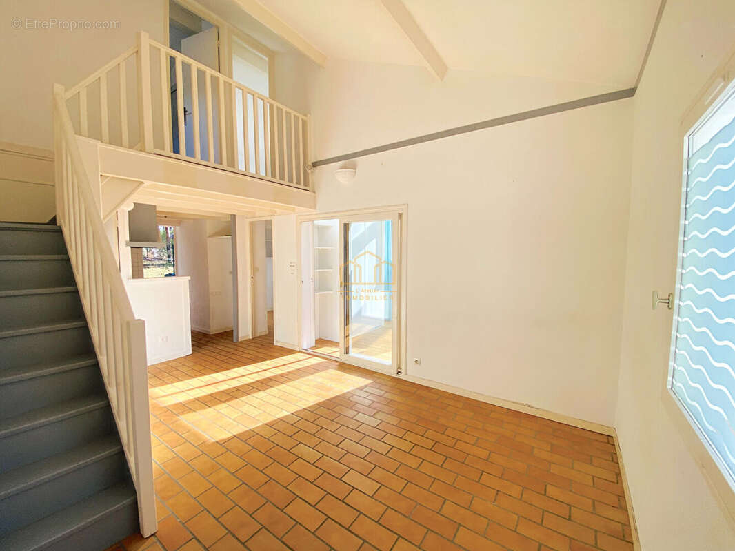 Maison T4 à vendre à Gujan-Mestras avec vue forêt - Village vacances - photo 4