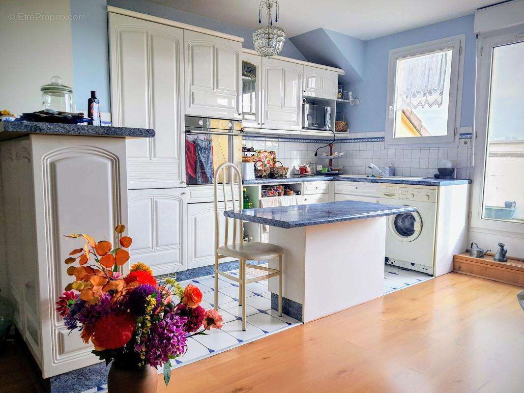 Appartement à VILLABE