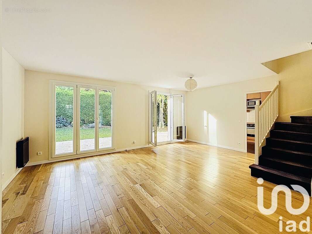 Photo 2 - Maison à CHAMBOURCY