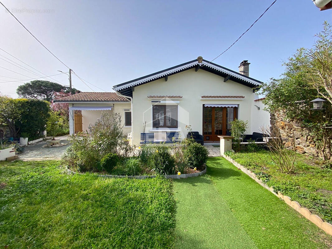 Maison à GUJAN-MESTRAS