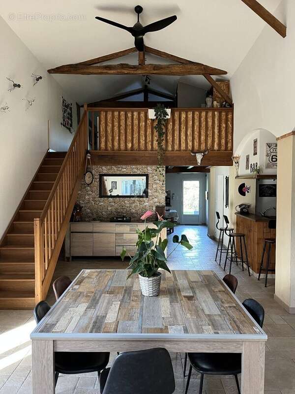 Maison à SAINT-DENIS-LA-CHEVASSE