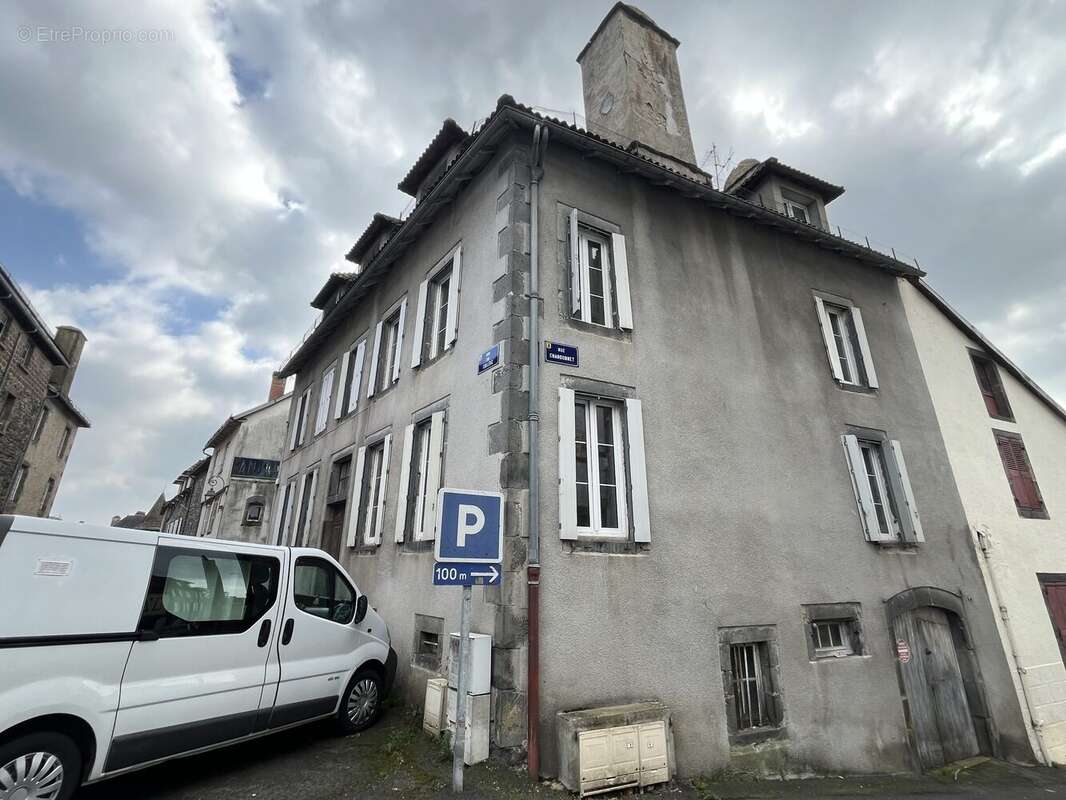 Appartement à MAURIAC