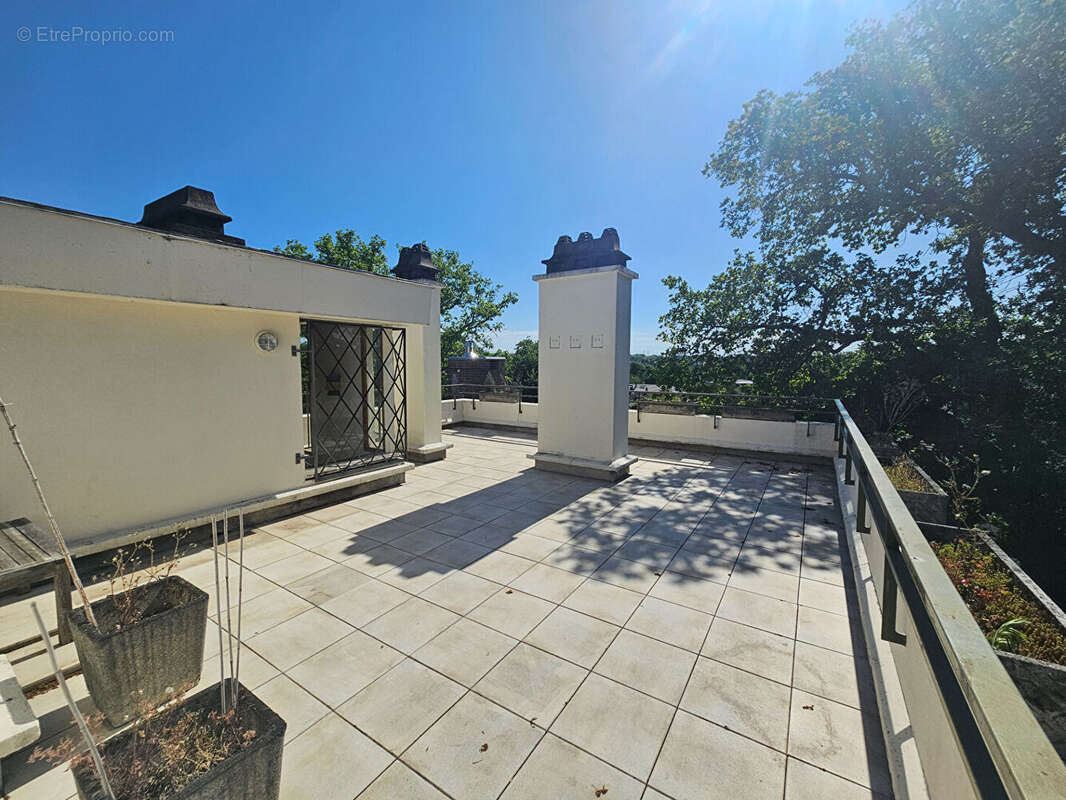 Appartement à MAISONS-LAFFITTE