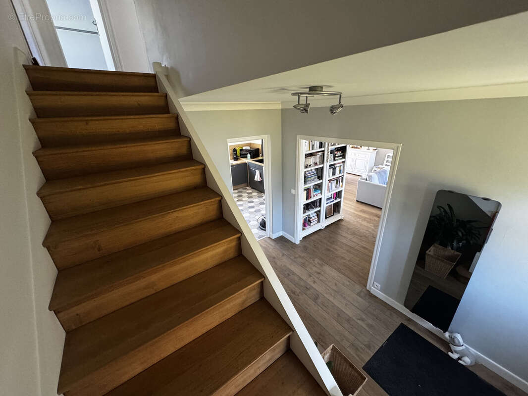 À vendre   Maison familiale avec vue exceptionnelle sur la baie de Douarnenez - photo 4