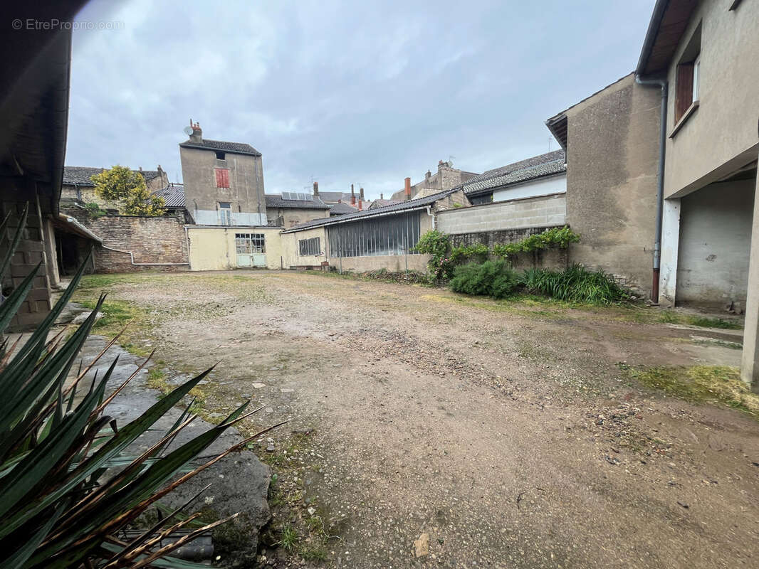 Maison à TOURNUS
