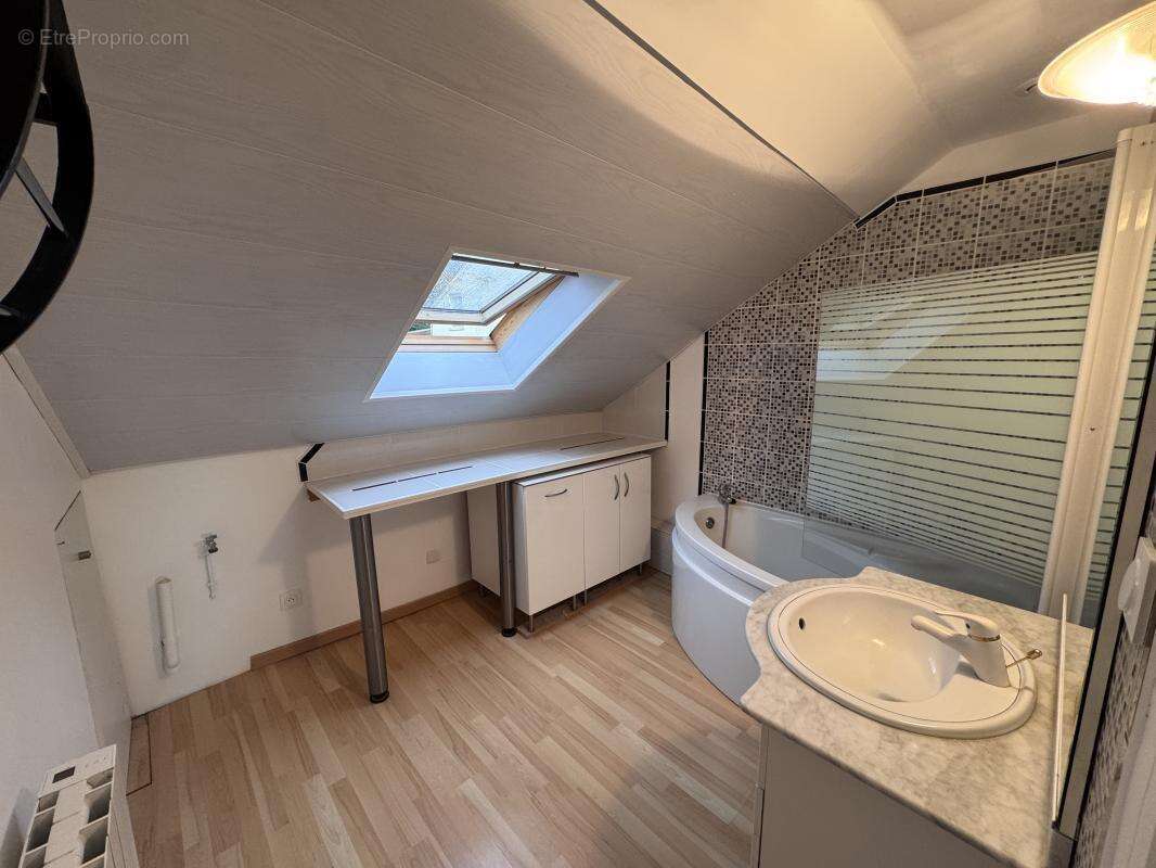 Appartement à BOIS-GUILLAUME