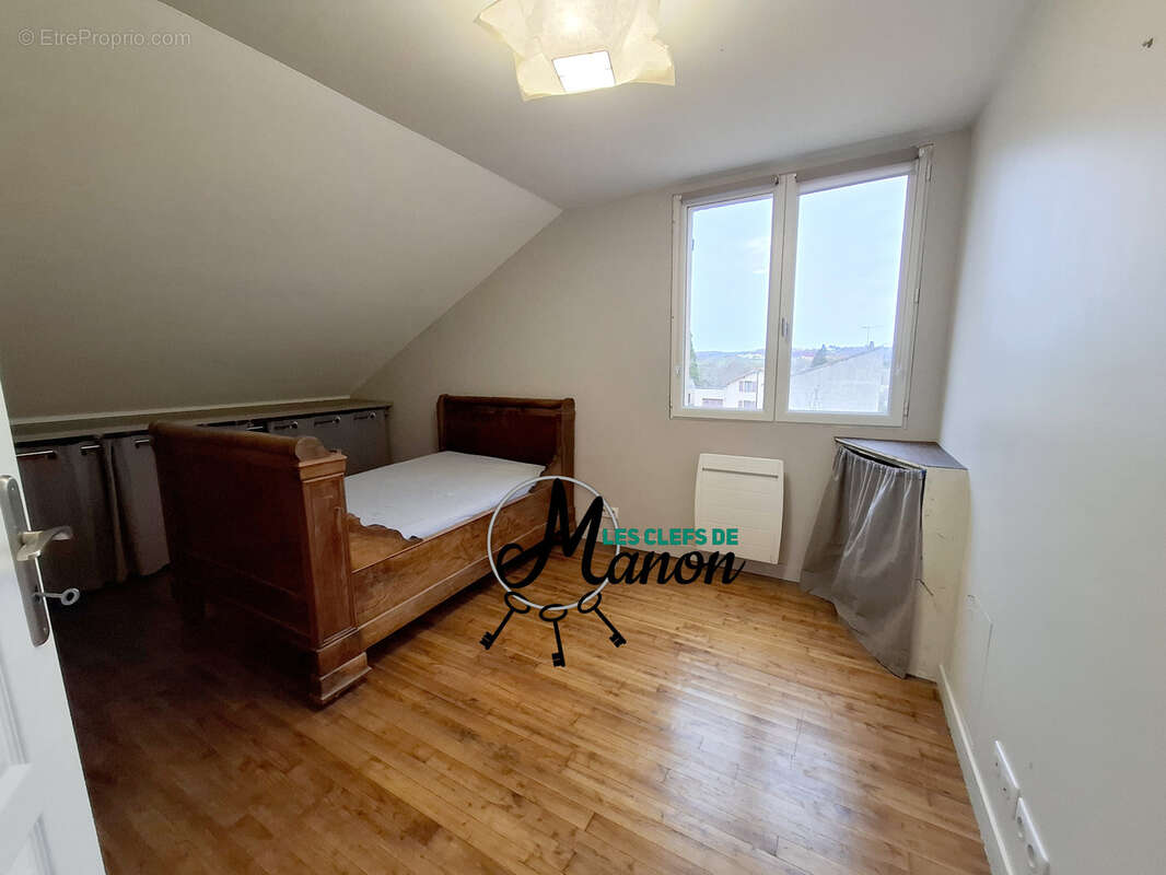 Maison à BESSINES-SUR-GARTEMPE