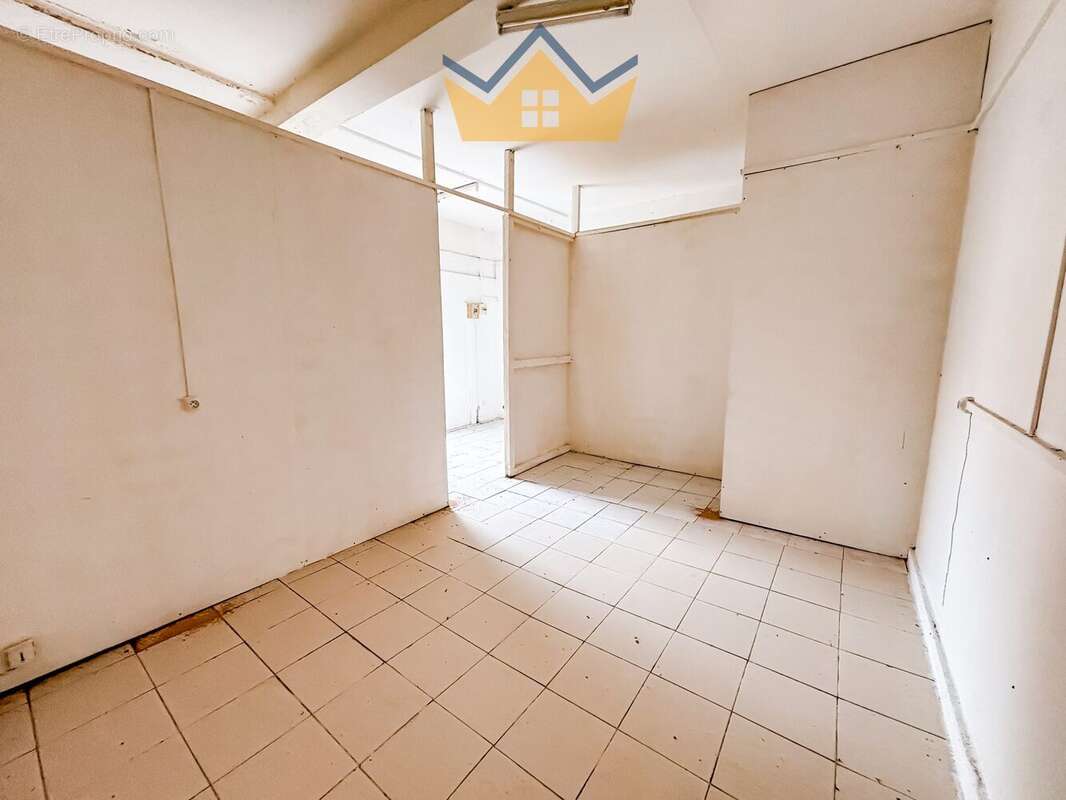 Commerce à FORT-DE-FRANCE