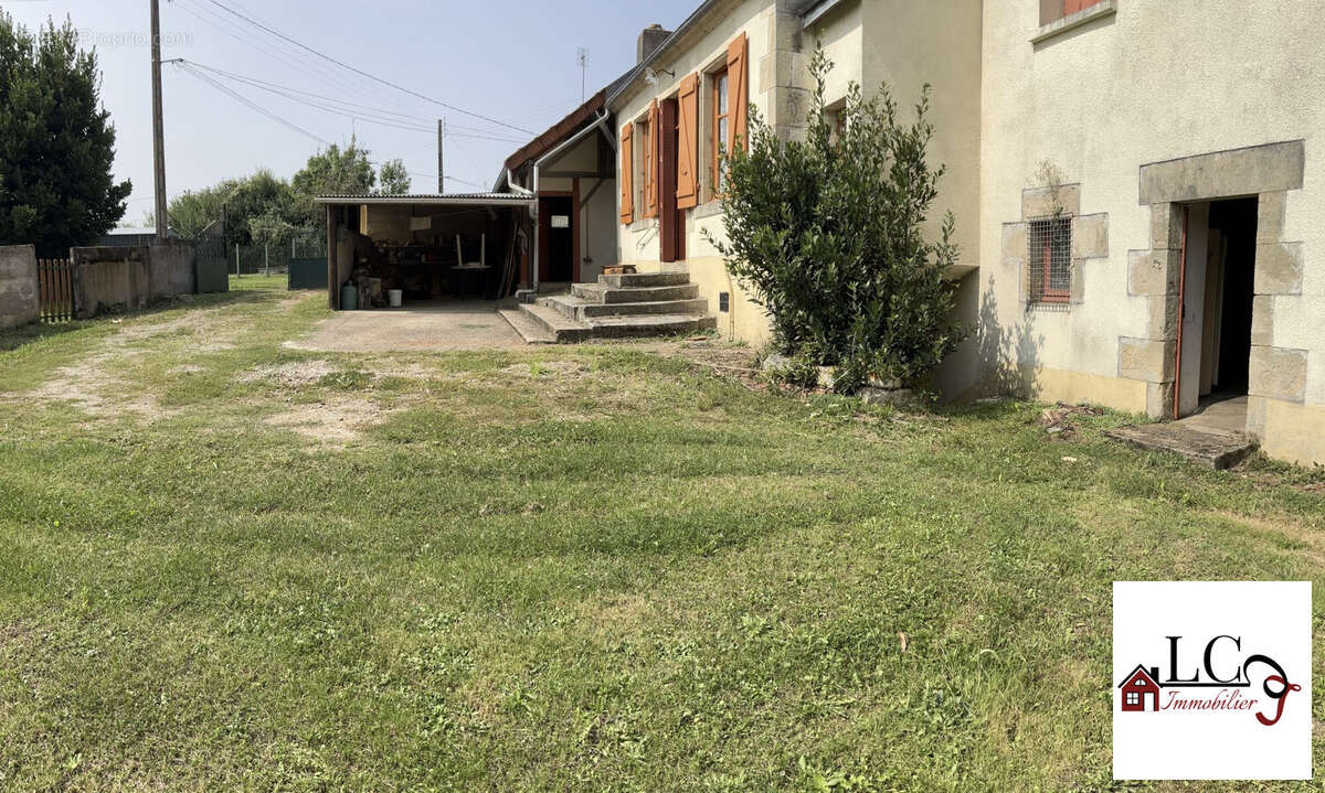 Maison à BEAUMONT-LA-FERRIERE