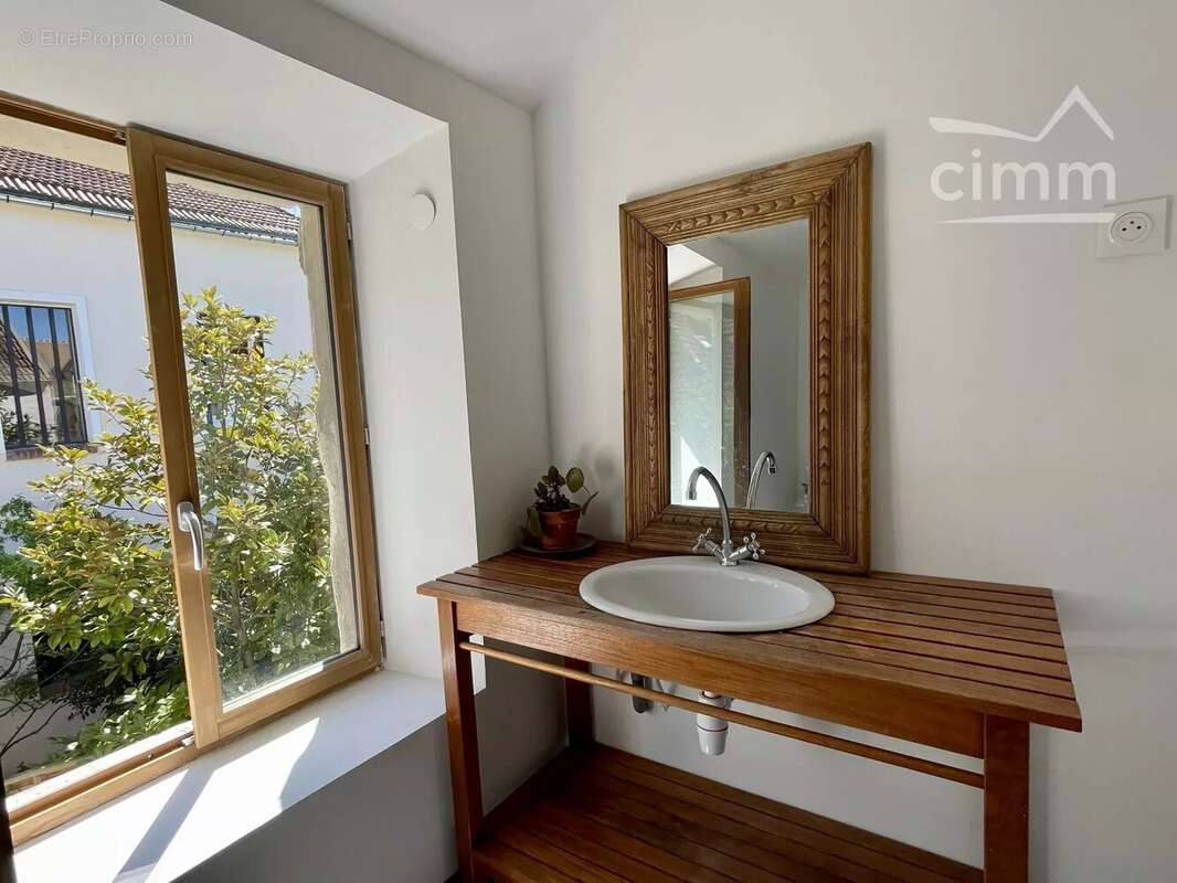 Maison à CROISSY-SUR-SEINE