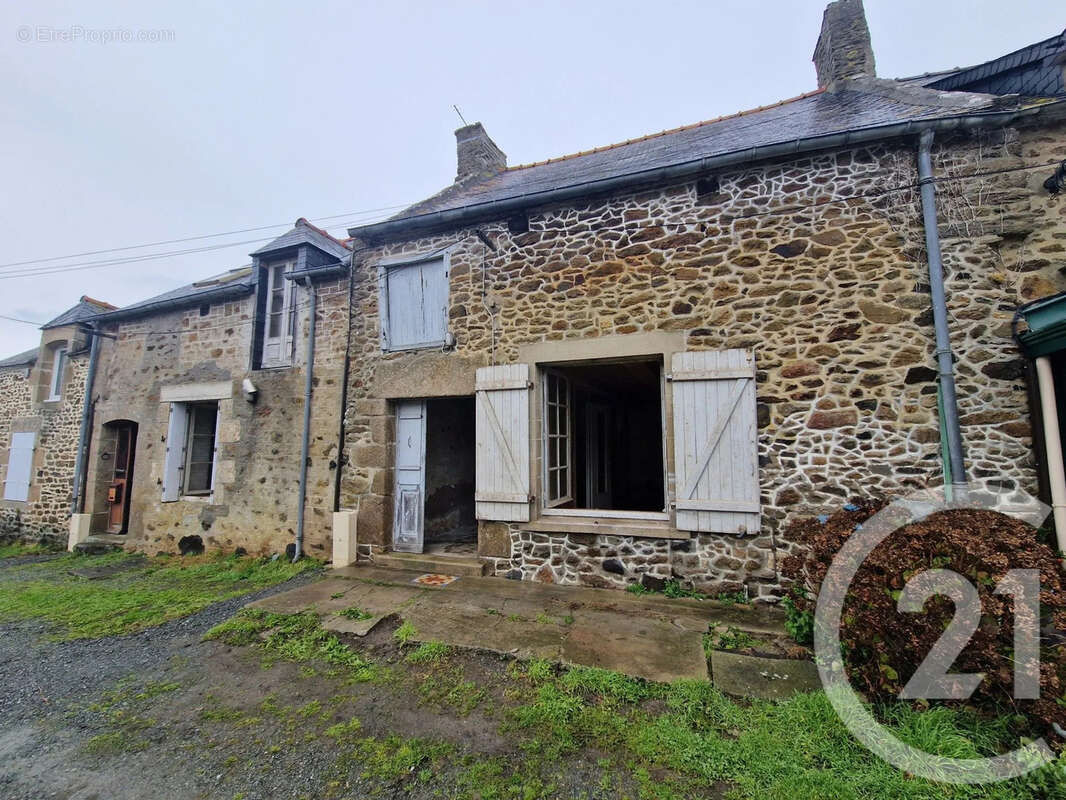 Maison à PLESSIX-BALISSON