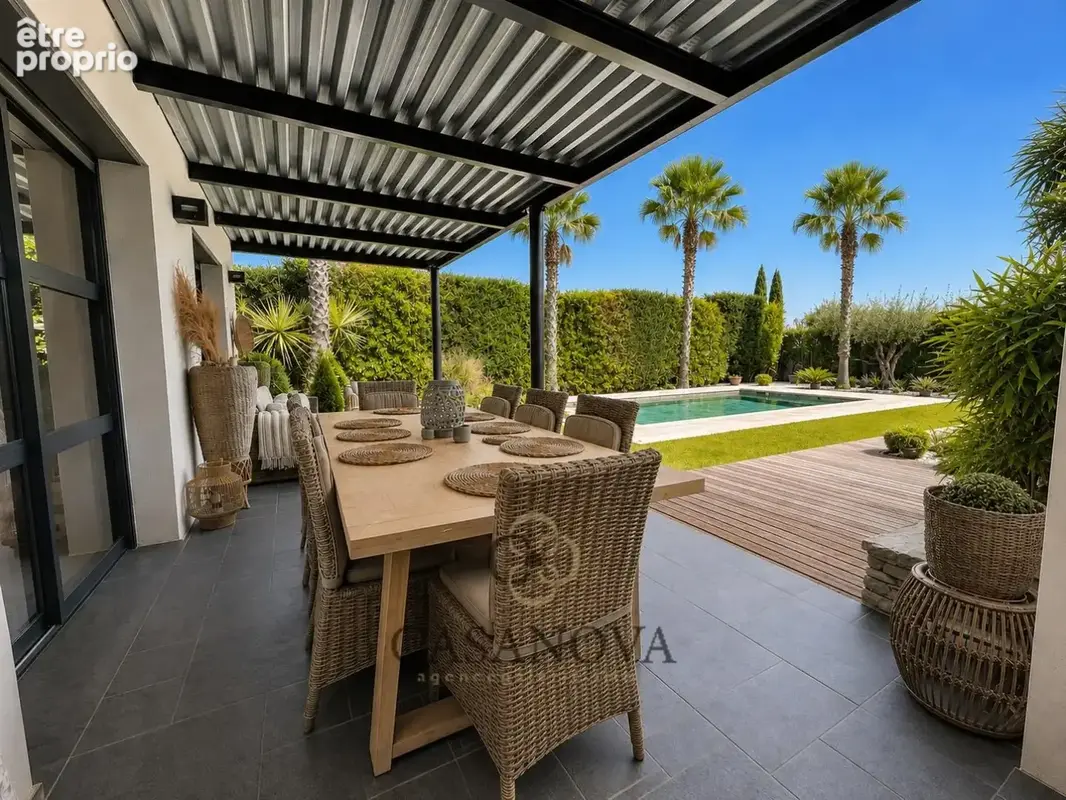 Maison familiale de 266 m² avec piscine et terrain de 1 000 m² à Montarnaud - photo 5