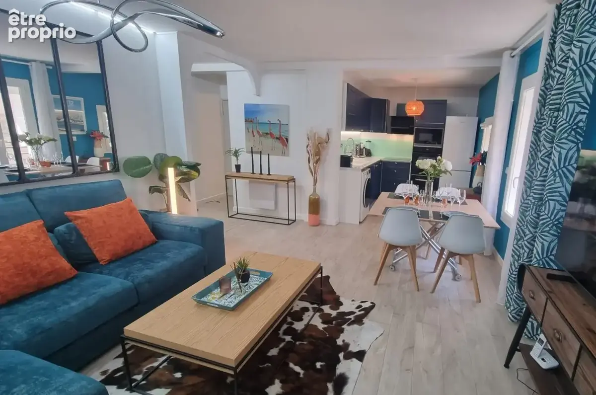 Superbe T3 rénové avec patio - photo 1