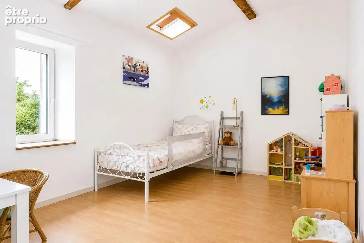 Maison de 5 pièces de 143 m² à La Caillère-Saint-Hilaire - photo 9