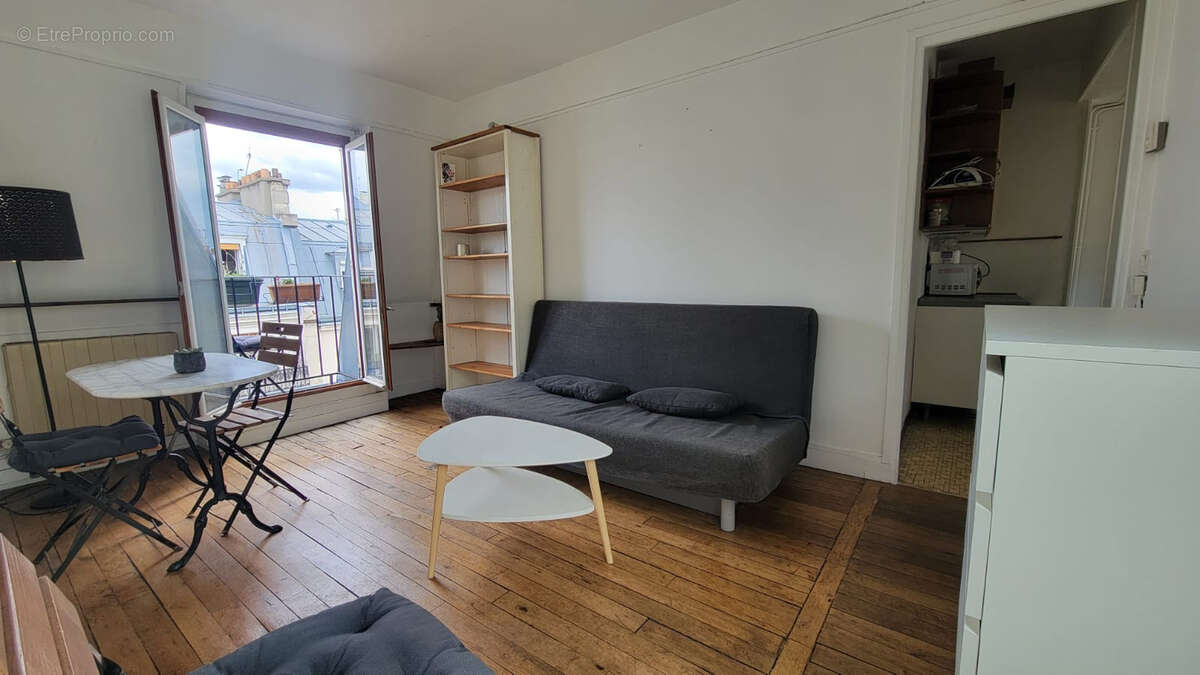 Appartement à PARIS-11E