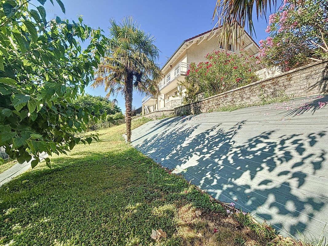 Maison à AIX-LES-BAINS