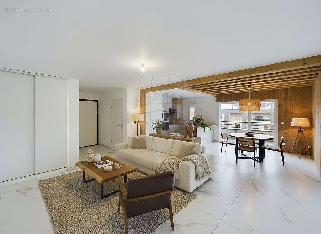 Appartement à AUDUN-LE-TICHE