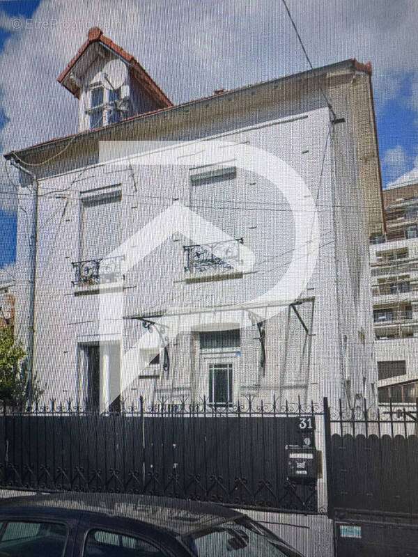 Maison à COLOMBES