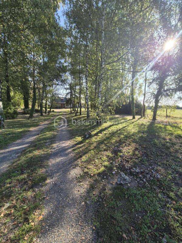 Maison à VILLIERS-AU-BOUIN