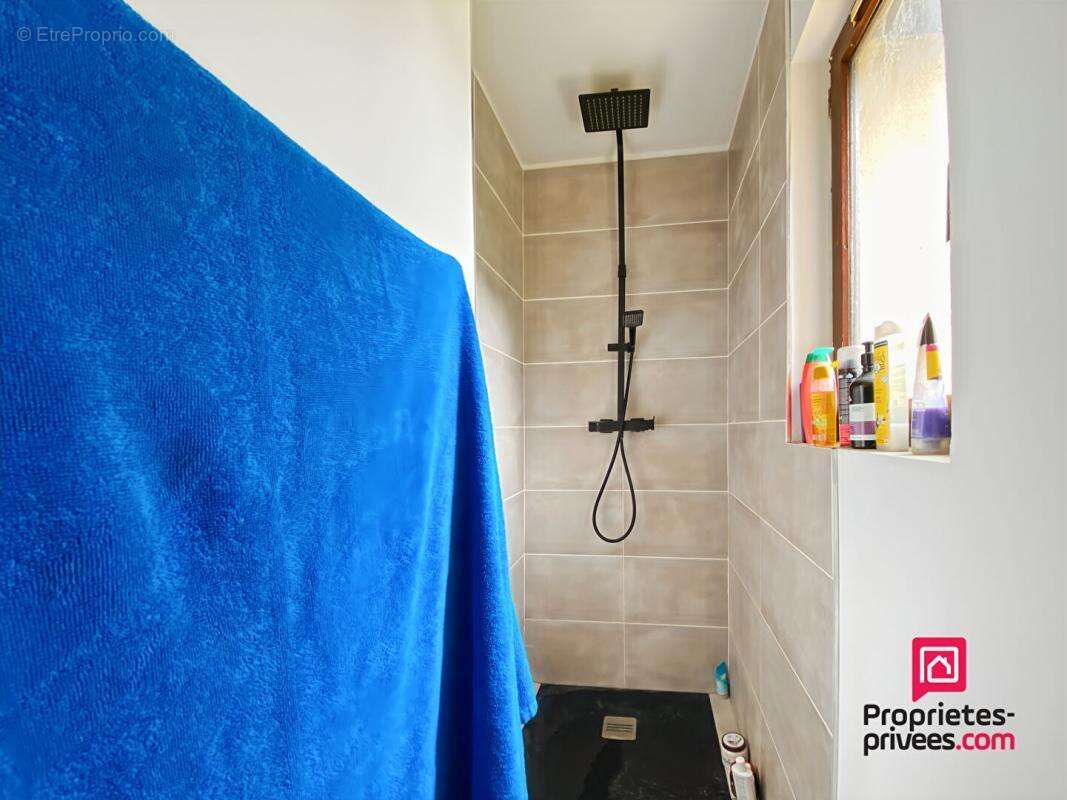 Maison à PRECY-SOUS-THIL