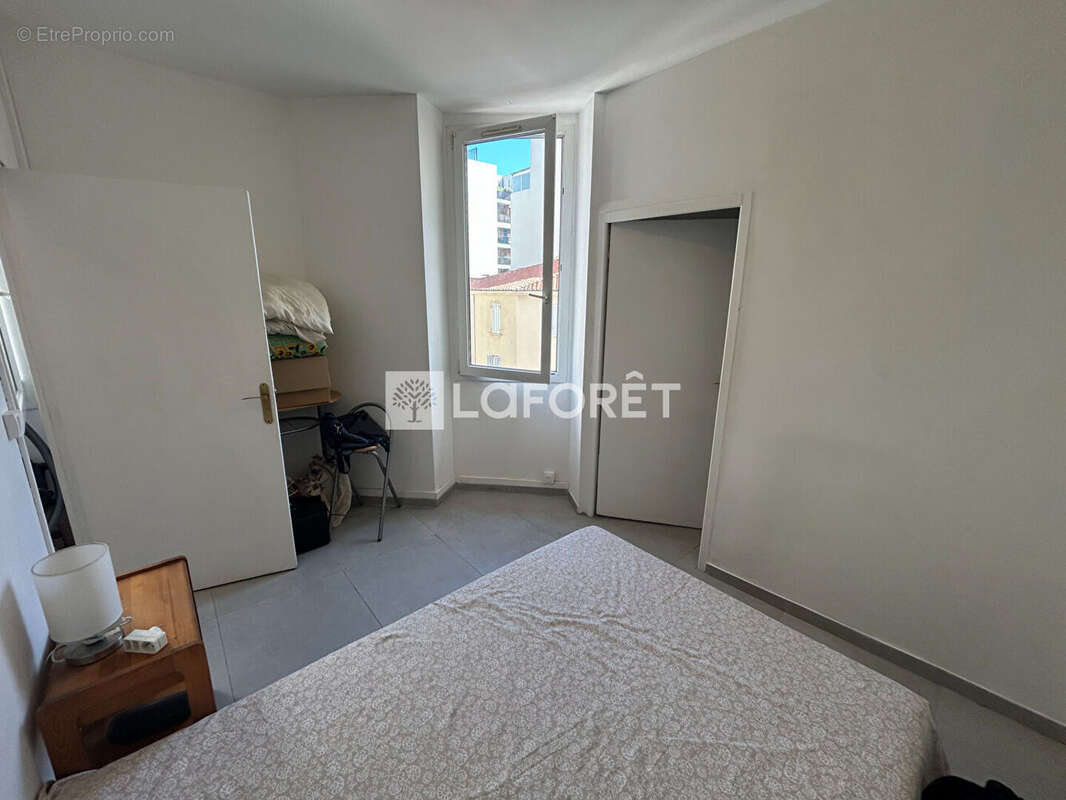Appartement à MARSEILLE-7E