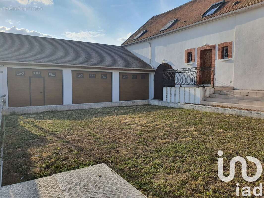 Photo 3 - Maison à MISY-SUR-YONNE