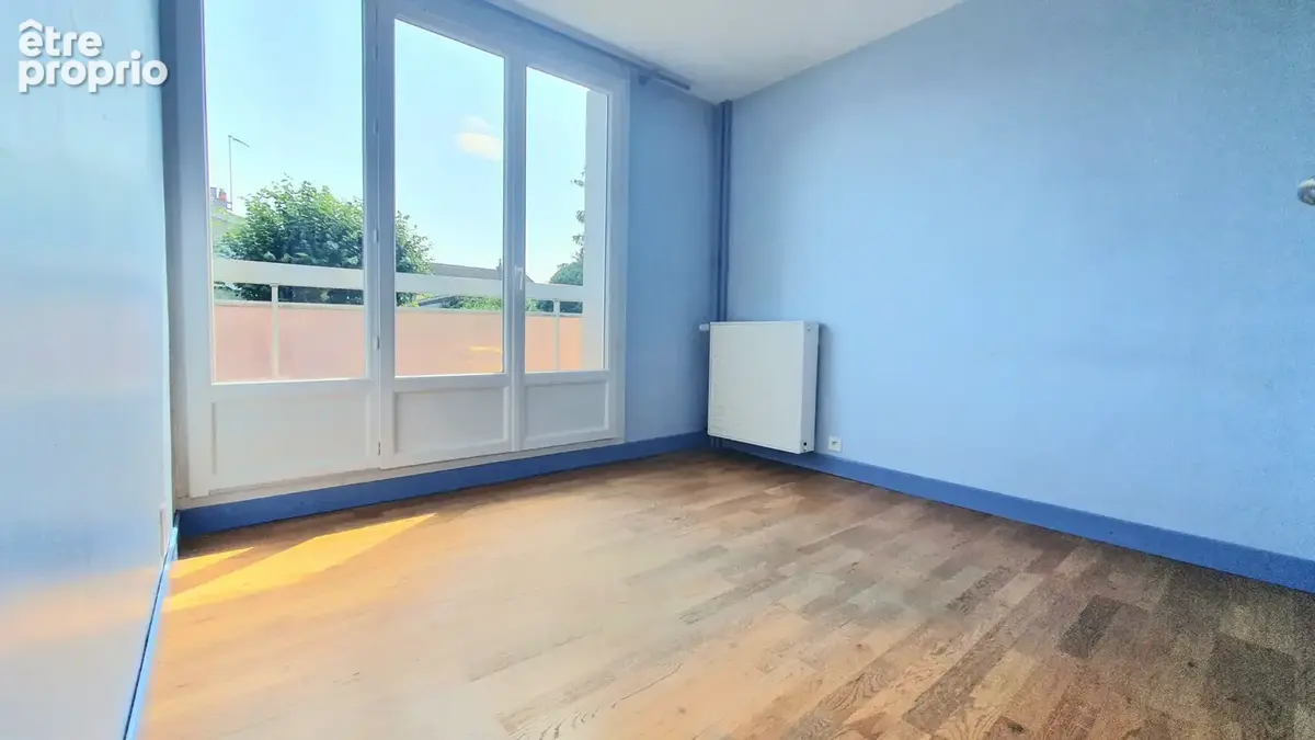 Appartement YZEURE CENTRE 108.12m2 - photo 16
