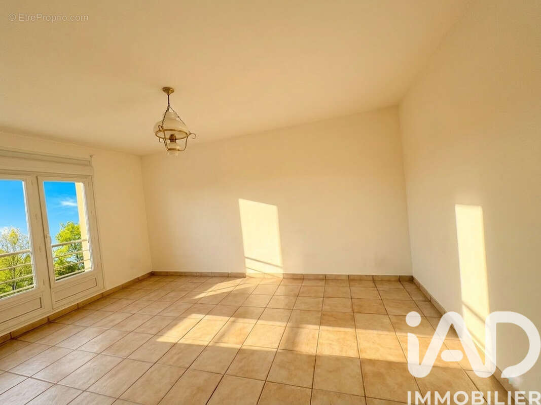 Photo 2 - Appartement à AULNAY-SOUS-BOIS