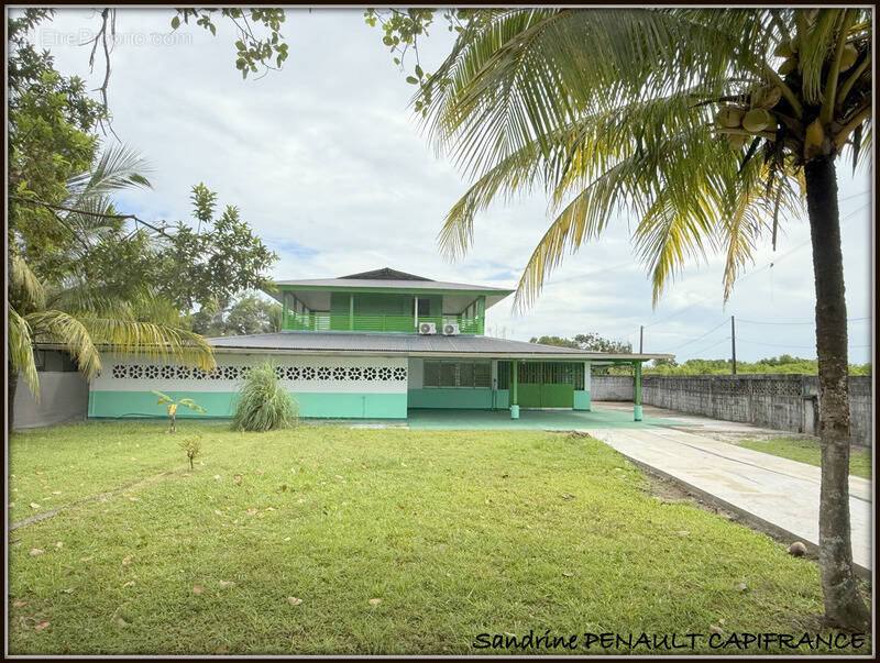 Appartement à KOUROU