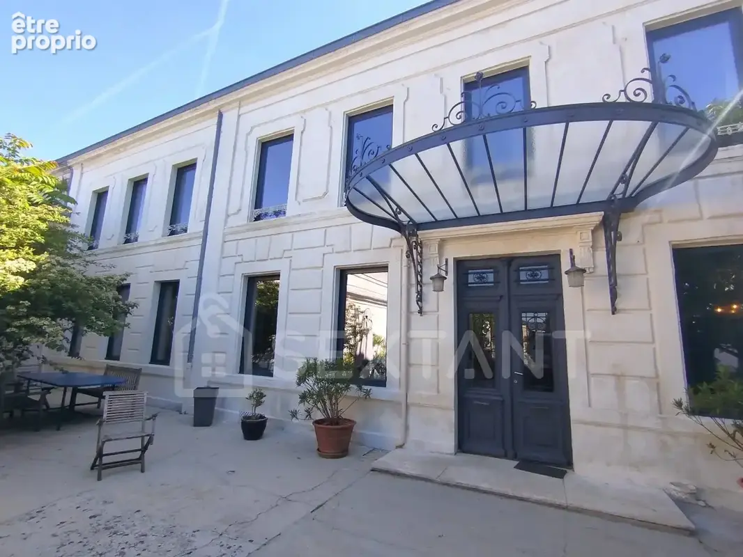 Élegante demeure de caractere aux portes de cognac  488 m² habitables  jardin de 2 610 m² - photo 16