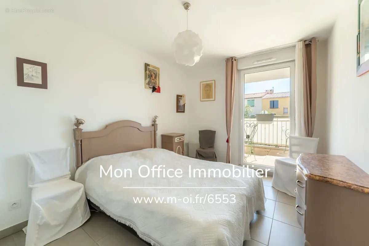 Appartement à VENELLES