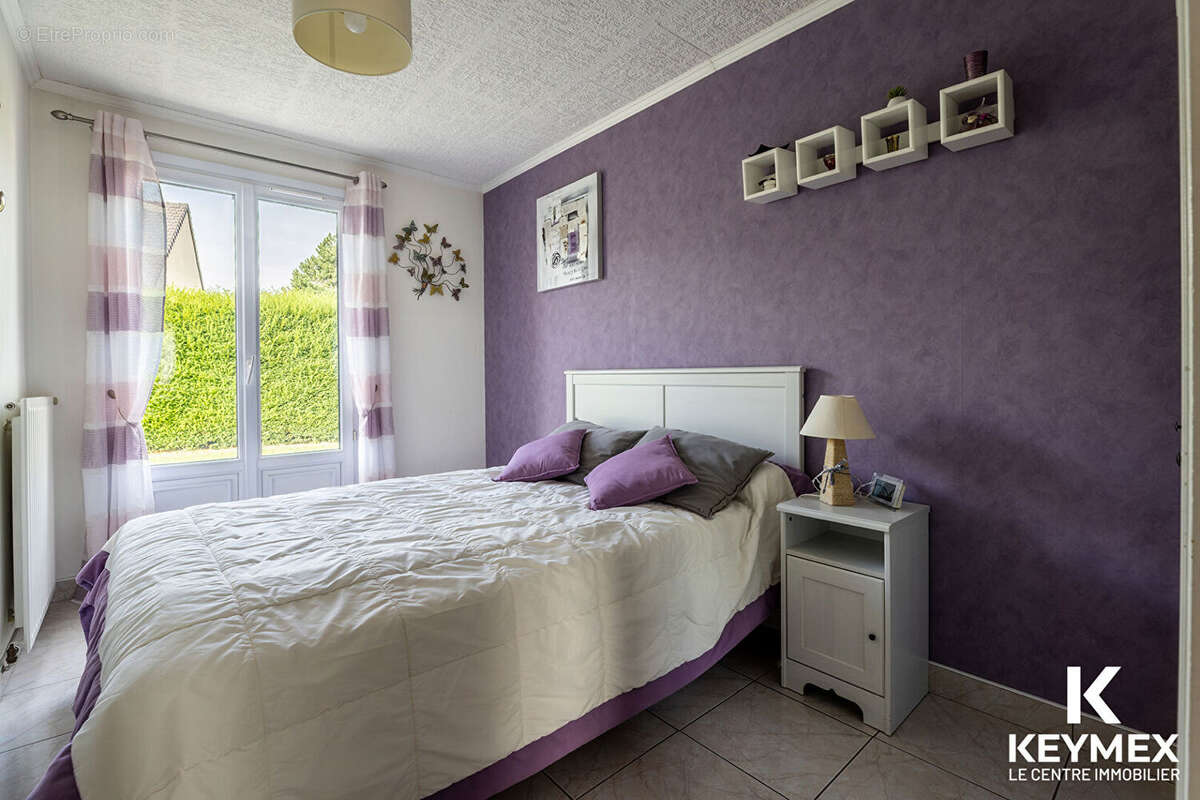 Maison à LE MESNIL-EN-THELLE