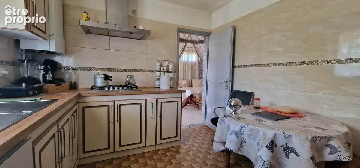 Maison de plain-pied avec 4 chambres, dépendance et jardin clos à Bergerac - photo 5
