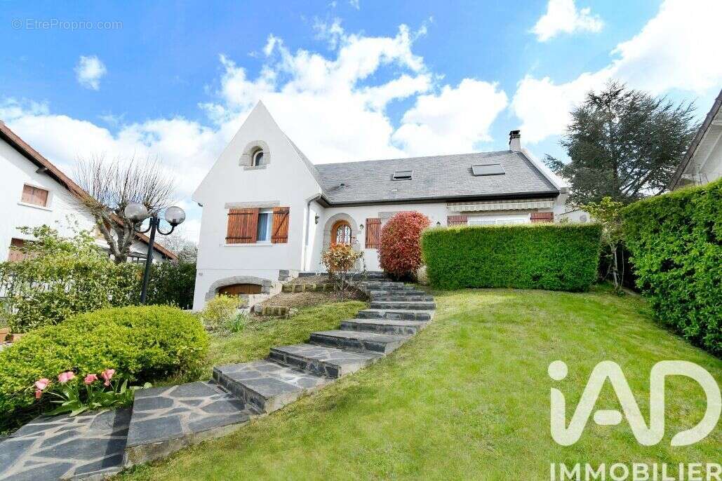 Photo 2 - Maison à CORBEIL-ESSONNES