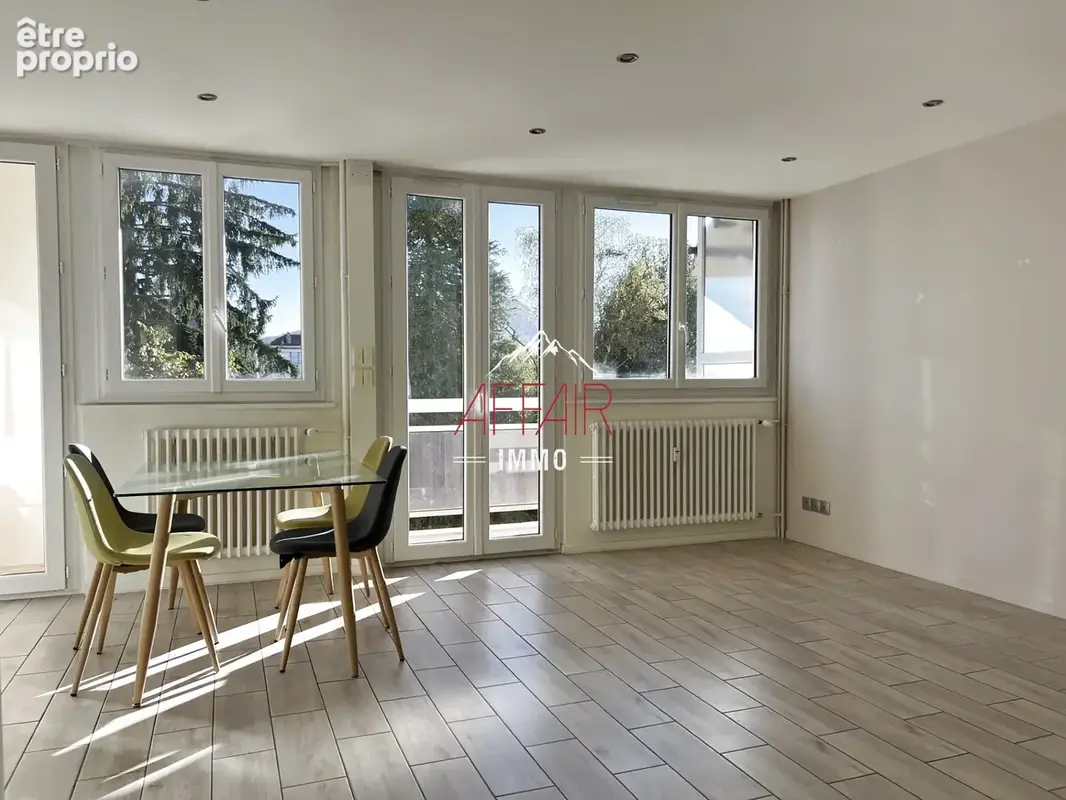 Appartement T2 rénové à Ville la Grand 74100 - photo 4