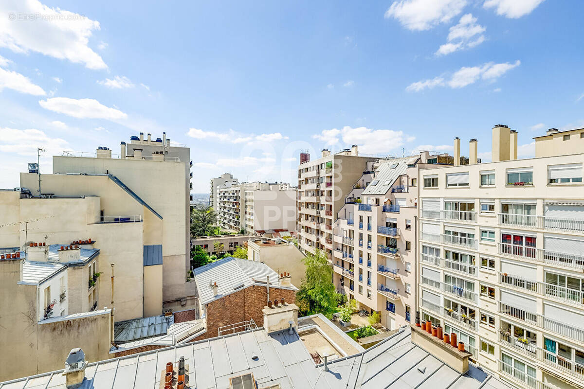 Appartement à PARIS-20E