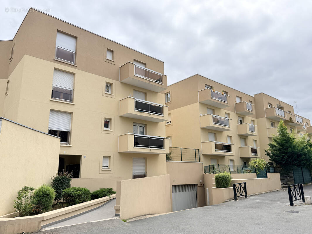 Appartement à RIS-ORANGIS